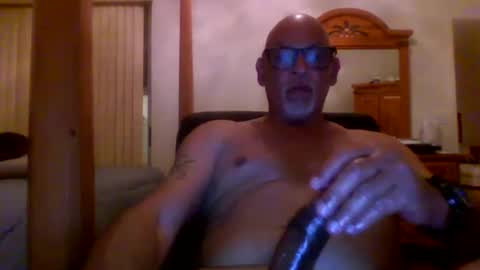 Snapshot of rionel chatting on December 27, 11:10 pm RioNel online show from December 27, 11:10 pm