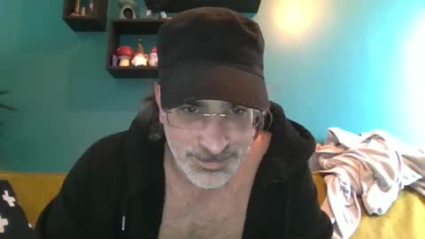 RisA248 online show from February 20, 10:39 am