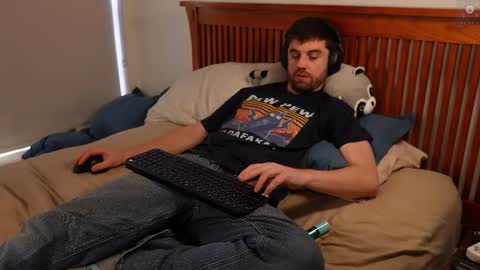 Ryan aka KeylimeRy online show from March 21, 5:50 pm