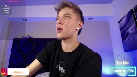 Robbin online show from March 9, 5:45 am