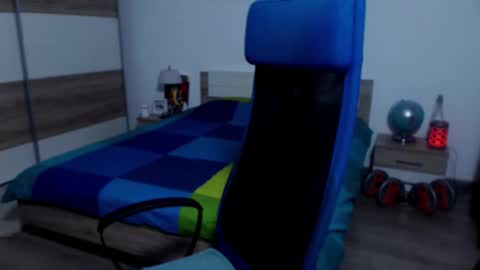 robbyshawz online show from October 26, 6:04 am