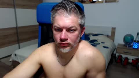 robbyshawz online show from March 11, 6:42 am