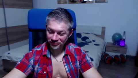 robbyshawz online show from January 8, 7:02 am