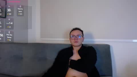 Snapshot of robert_honey chatting on October 2, 1:20 am Robert online show from October 2, 1:20 am
