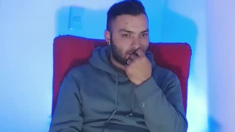 Stiven - online show from December 8, 1:24 am