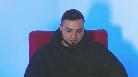 Stiven - online show from October 1, 6:39 am