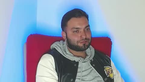 Stiven - online show from February 11, 5:34 am