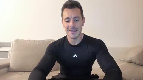 roberto4ever online show from February 11, 3:50 pm