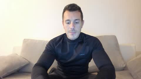 roberto4ever online show from November 4, 3:46 pm