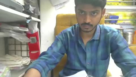 Snapshot of robertsalia220 chatting on January 20, 11:56 am Robertsalia online show from January 20, 11:56 am