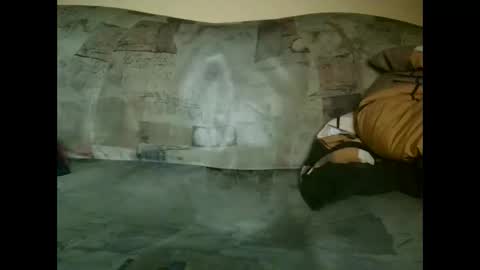 robikcz12 online show from December 6, 6:37 am