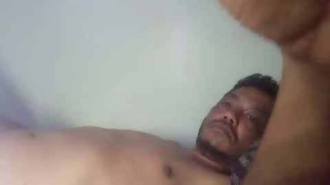 Robin1778866 online show from April 27, 1:57 am