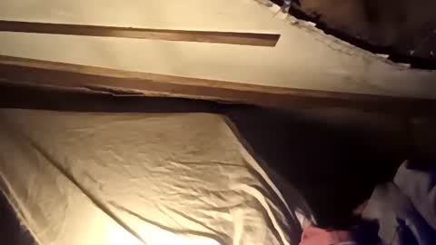 R online show from October 12, 8:52 am