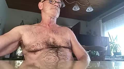 robke1966 online show from January 19, 7:43 am