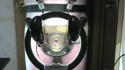 Robodickmilker online show from December 17, 11:49 am