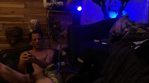 rockemx online show from December 11, 1:39 am