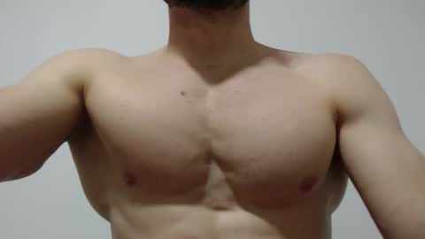 rocky muscle online show from January 17, 10:00 pm