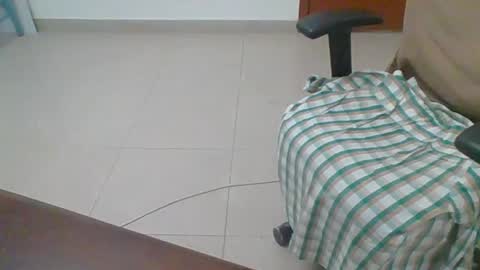 rockysam090 online show from March 11, 11:37 pm