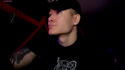 Snapshot of rodarri chatting on October 15, 1:24 am MY NAME  CAN SEE ALL MY CUM VIDEO BUY FAN SUB. online show from October 15, 1:24 am
