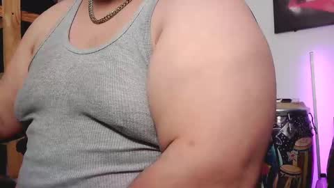 Snapshot of rodrixxx54 chatting on September 21, 11:05 pm rodrixxx54 online show from September 21, 11:05 pm