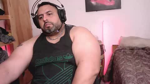 rodrixxx54 online show from November 8, 3:10 am