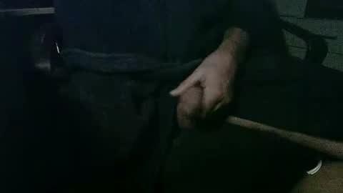 Snapshot of roger_peter chatting on January 11, 6:35 am roger_peter online show from January 11, 6:35 am