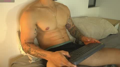 Diego    online show from April 17, 9:06 pm