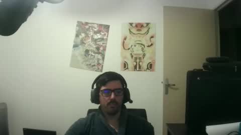 romainb72 online show from October 30, 6:53 pm