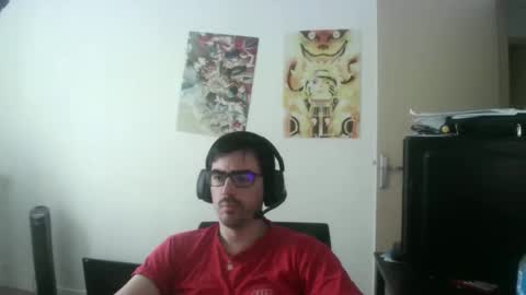 Snapshot of romainb72 chatting on October 24, 3:14 pm romainb72 online show from October 24, 3:14 pm