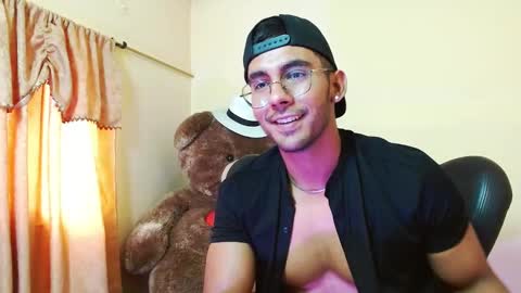 Roman online show from February 12, 5:37 pm