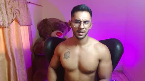 Roman online show from January 18, 9:13 pm