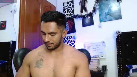 Roman online show from October 18, 9:31 pm