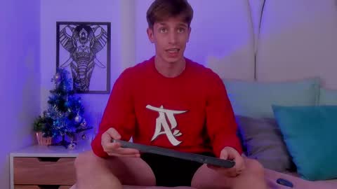 Romeo Ricci online show from December 4, 3:10 pm