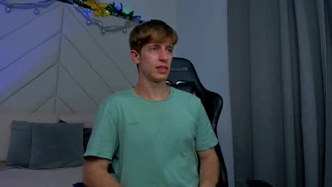 Romeo Ricci online show from December 22, 5:26 am