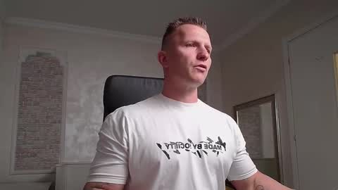 RomeoMalcolm online show from March 9, 5:11 am