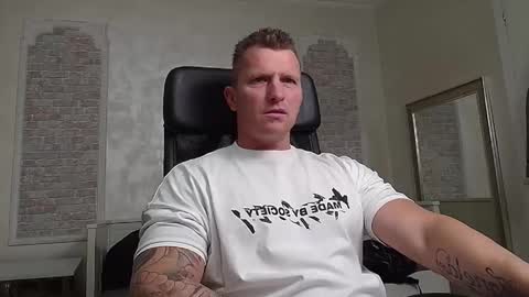 RomeoMalcolm online show from February 24, 5:11 am