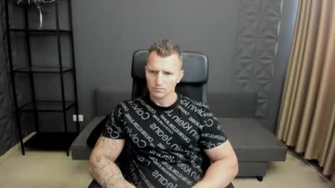 RomeoMalcolm online show from February 21, 12:06 pm