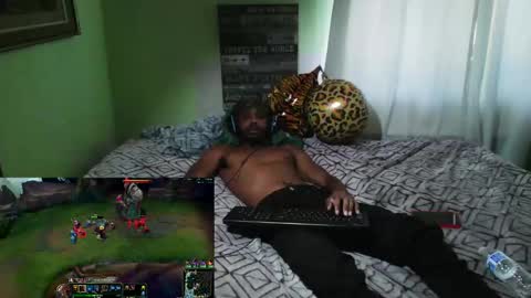 romeotyn online show from September 26, 7:00 pm