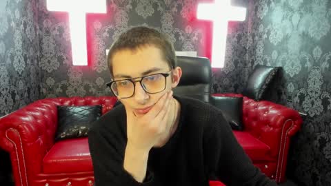 ronbevs online show from March 28, 7:25 pm