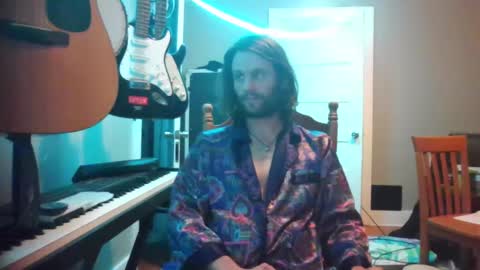 ronniejohnston13 online show from September 11, 4:33 am