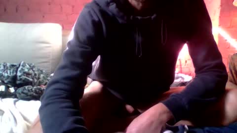 rootbott online show from September 12, 9:09 am