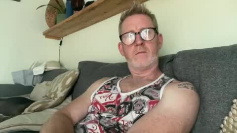 ruedog72 online show from July 8, 7:29 pm