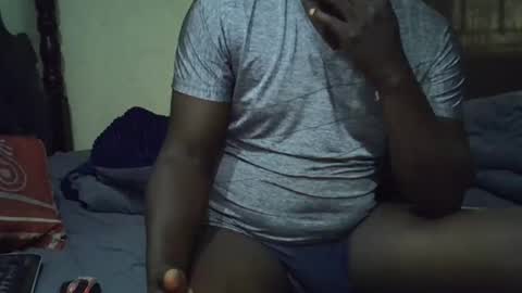 Snapshot of ruffbwoy chatting on February 24, 6:05 am Jayden online show from February 24, 6:05 am