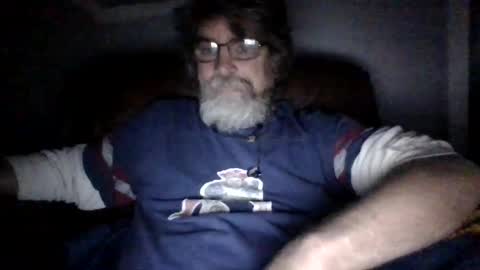 Snapshot of runningaround60 chatting on October 31, 11:24 am runningaround60 online show from October 31, 11:24 am