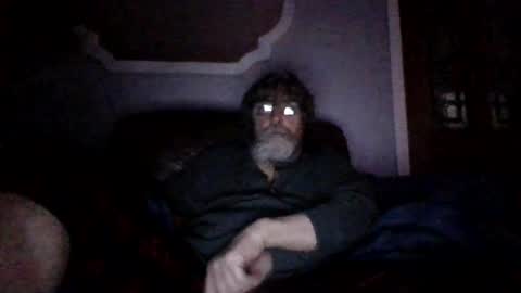 Snapshot of runningaround60 chatting on February 26, 2:59 am runningaround60 online show from February 26, 2:59 am