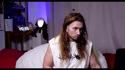 Paul online show from December 16, 8:05 pm