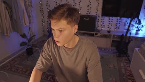 rusbradpitt online show from September 24, 10:14 am