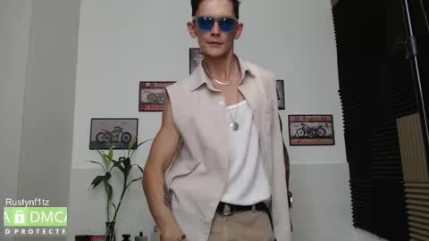 MillionDollarGuy online show from March 6, 5:59 am