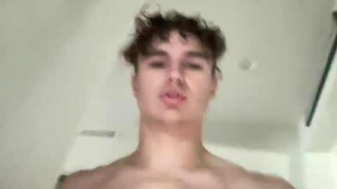 ryan online show from December 12, 8:43 pm