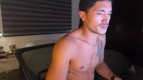 Ryan Blue sex online show from May 28, 12:52 am
